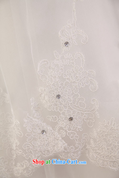 There is embroidery bridal 2015 new lace bare chest Korean Princess large tail wedding wedding dress white tail made pictures, price, brand platters! Elections are good character, the national distribution, so why buy now enjoy more preferential! Health
