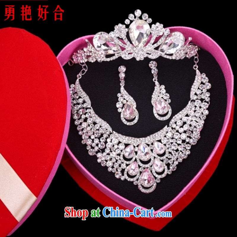 Yong-yan and 2015 new kit female Crown necklace earrings A 15 white
