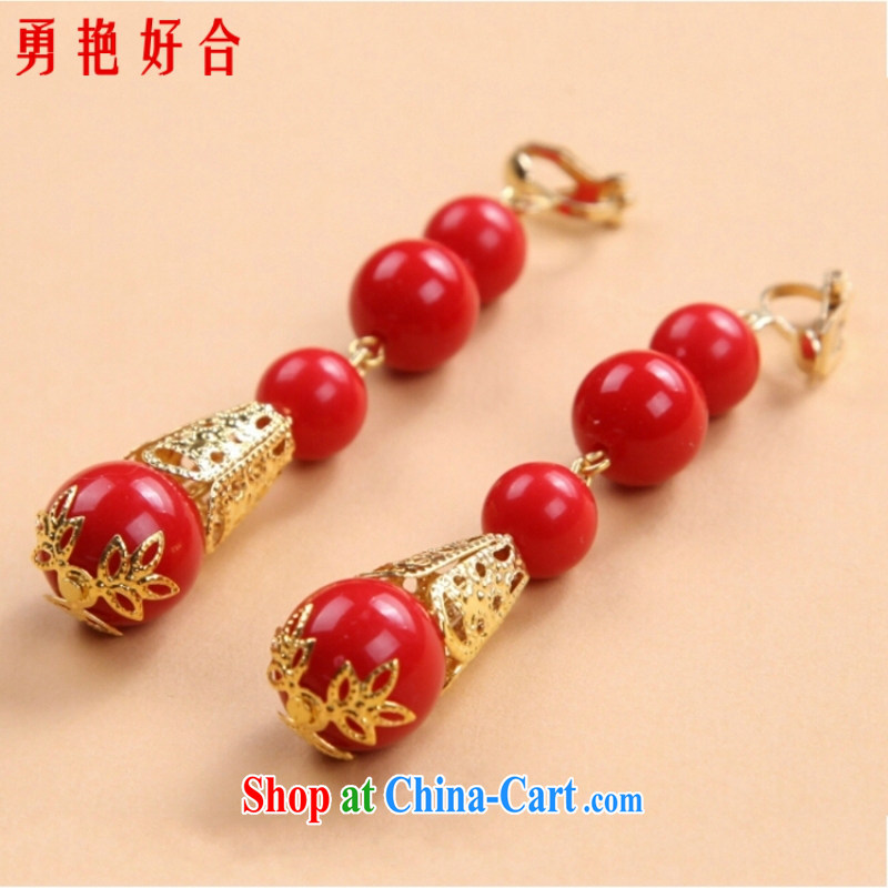 Bridal jewelry show reel with Phoenix and accessories Ear Ornaments Chinese red agate earrings cheongsam dress with head-dress red, Yong Yan good offices, shopping on the Internet