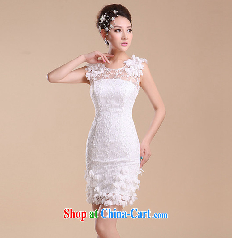 The new 2015 sexy shoulders wedding bridesmaid dress uniform Openwork lace bare chest small dress wedding dresses white XXL pictures, price, brand platters! Elections are good character, the national distribution, so why buy now enjoy more preferential! Health