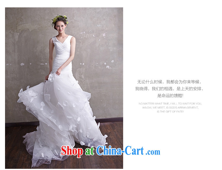 With the 2015 spring new blooms Korean version with a shoulder the crowsfoot the trailing white retro graphics thin wedding dresses, Ms. WHITE L pictures, price, brand platters! Elections are good character, the national distribution, so why buy now enjoy more preferential! Health