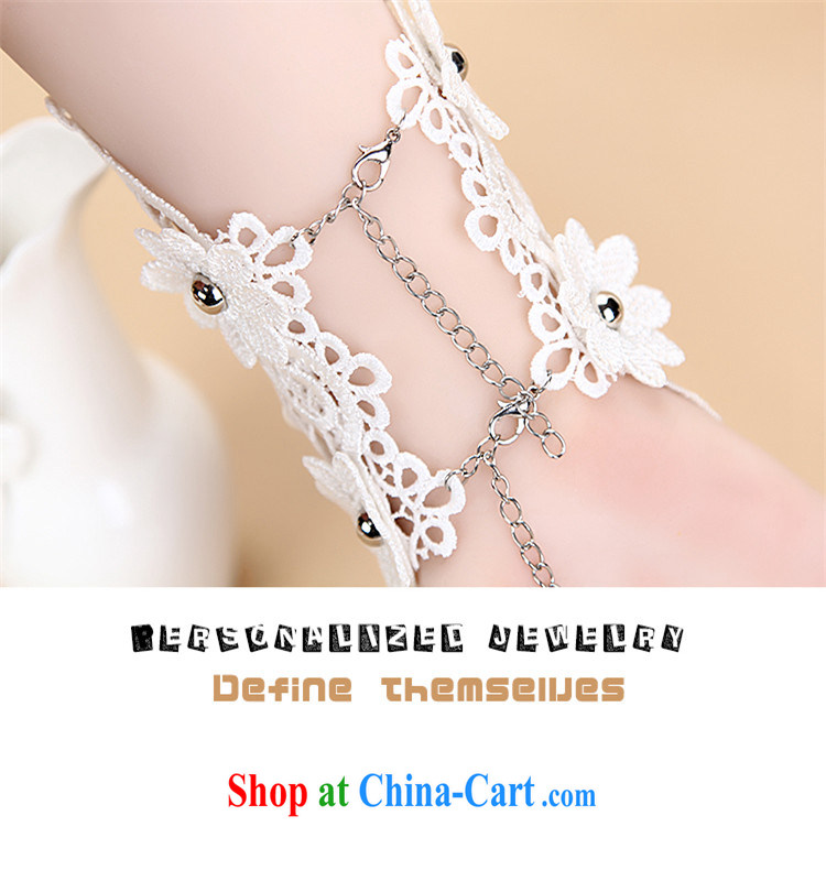Han Park (cchappiness) bridal wedding wedding accessories exquisite antique lace lace gloves hand chain bridal suite with single white are code pictures, price, brand platters! Elections are good character, the national distribution, so why buy now enjoy more preferential! Health