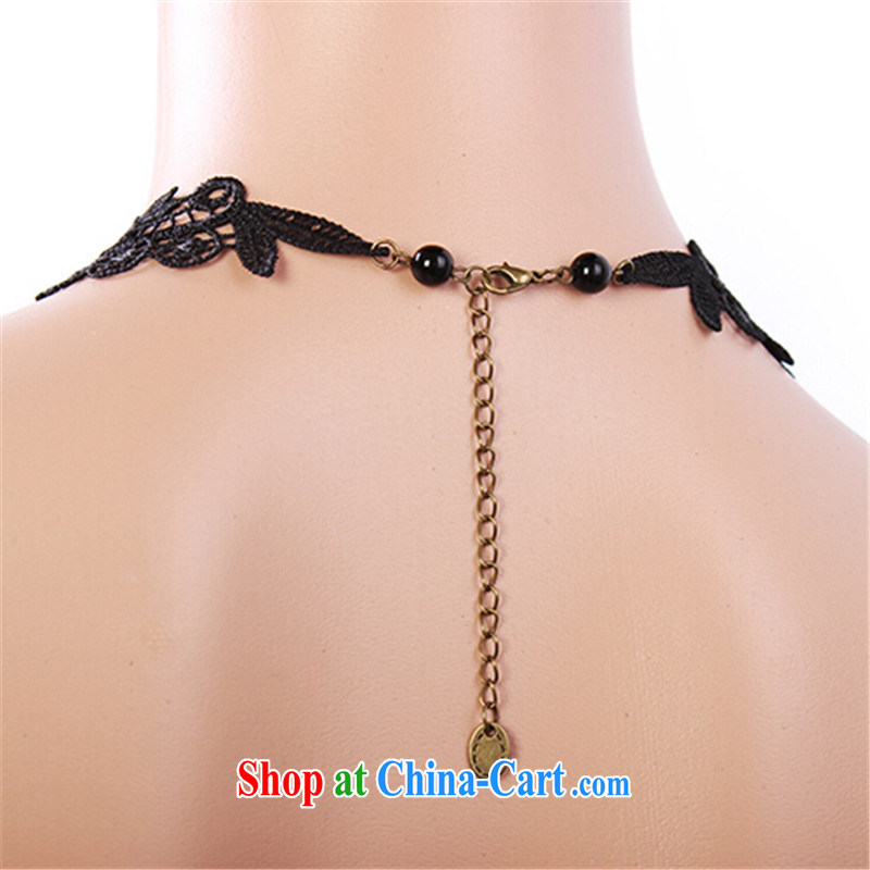 Han Park (cchappiness) dress and jewelry original luxury exaggerated his collarbone black lace necklace women in Europe and America, Han Park (cchappiness), online shopping