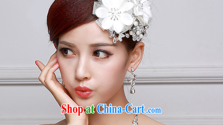 Beautiful ornaments 2015 new bridal headdress necklace ear ornaments Kit white-flowers bridal Crown wedding accessories accessories White only the US and 012 pictures, price, brand platters! Elections are good character, the national distribution, so why buy now enjoy more preferential! Health