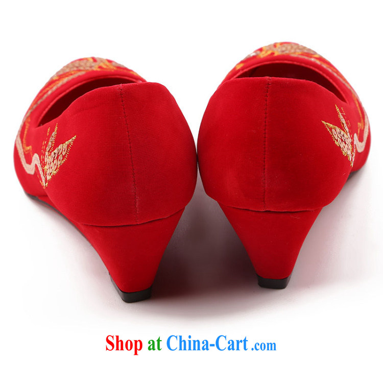 Dumping the married Yi wedding shoes low rise with large red new 2015 bridal wedding toast wedding shoes uphill with bright red 39 pictures, price, brand platters! Elections are good character, the national distribution, so why buy now enjoy more preferential! Health