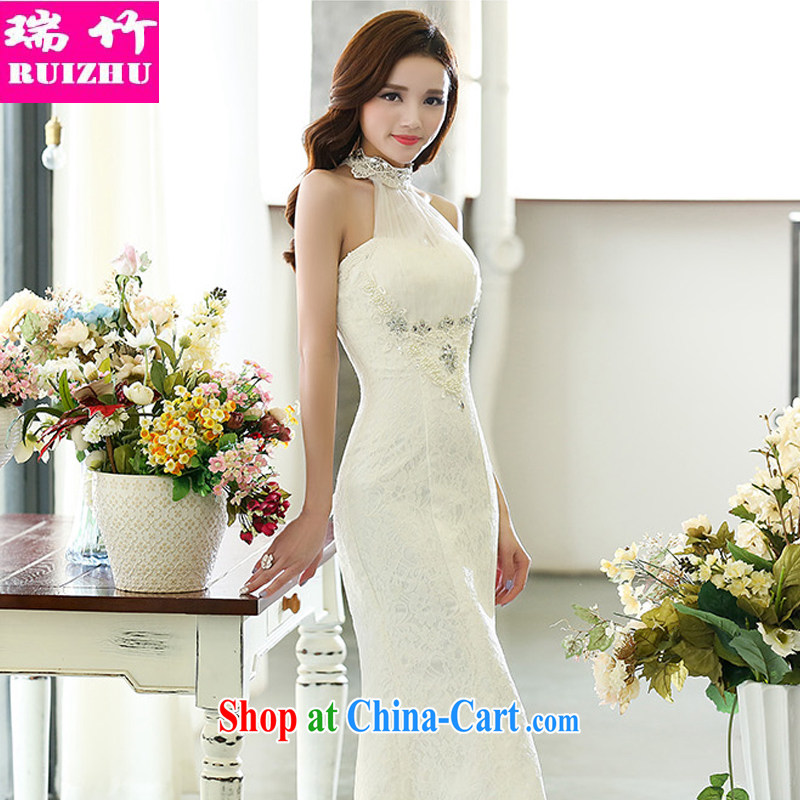 Shui-Chuk Hang also cultivating graphics thin back exposed lace wedding dresses at Merlion drag and drop in the red long dresses tied with parquet drilling bridal wedding dress white XL