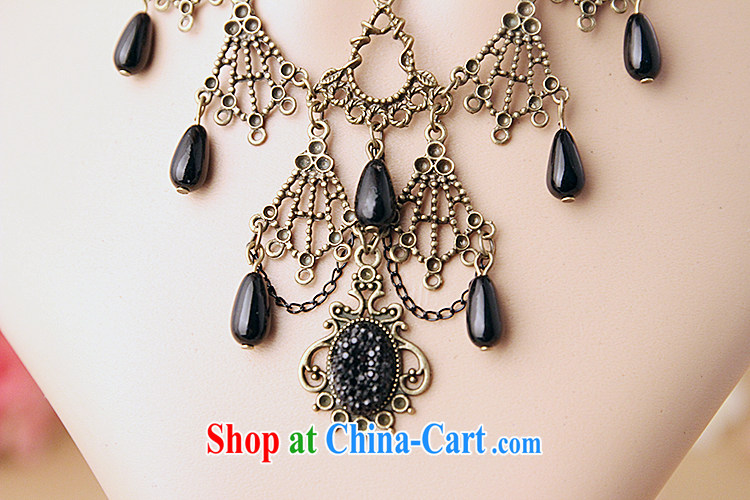 Han Park (cchappiness) Europe long exaggerated ornaments from the dark queen retro lace necklace pictures, price, brand platters! Elections are good character, the national distribution, so why buy now enjoy more preferential! Health