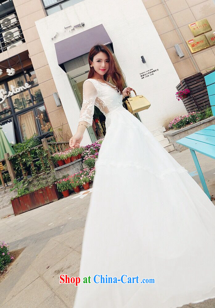 To Lotus bridal wedding dresses skirt summer 2015 summer new female deep V collar sexy lace dress the drag and drop to fairy skirt white M pictures, price, brand platters! Elections are good character, the national distribution, so why buy now enjoy more preferential! Health