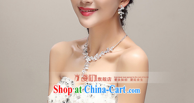Early definition 2015 new bridal head-dress earrings necklace 3 piece wedding dresses accessories wedding supplies white pictures, price, brand platters! Elections are good character, the national distribution, so why buy now enjoy more preferential! Health