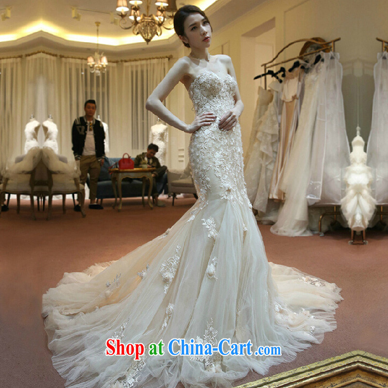 In Luang Prabang in the summer 2015 new Korean-style lace flowers cultivating a Field shoulder wiped his chest crowsfoot wedding small tail custom white advanced customization, Luang Prabang, and shopping on the Internet
